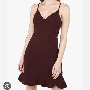 EXPRESS FIT & FLARE ruffled tank dress adjustable straps maroon size large
